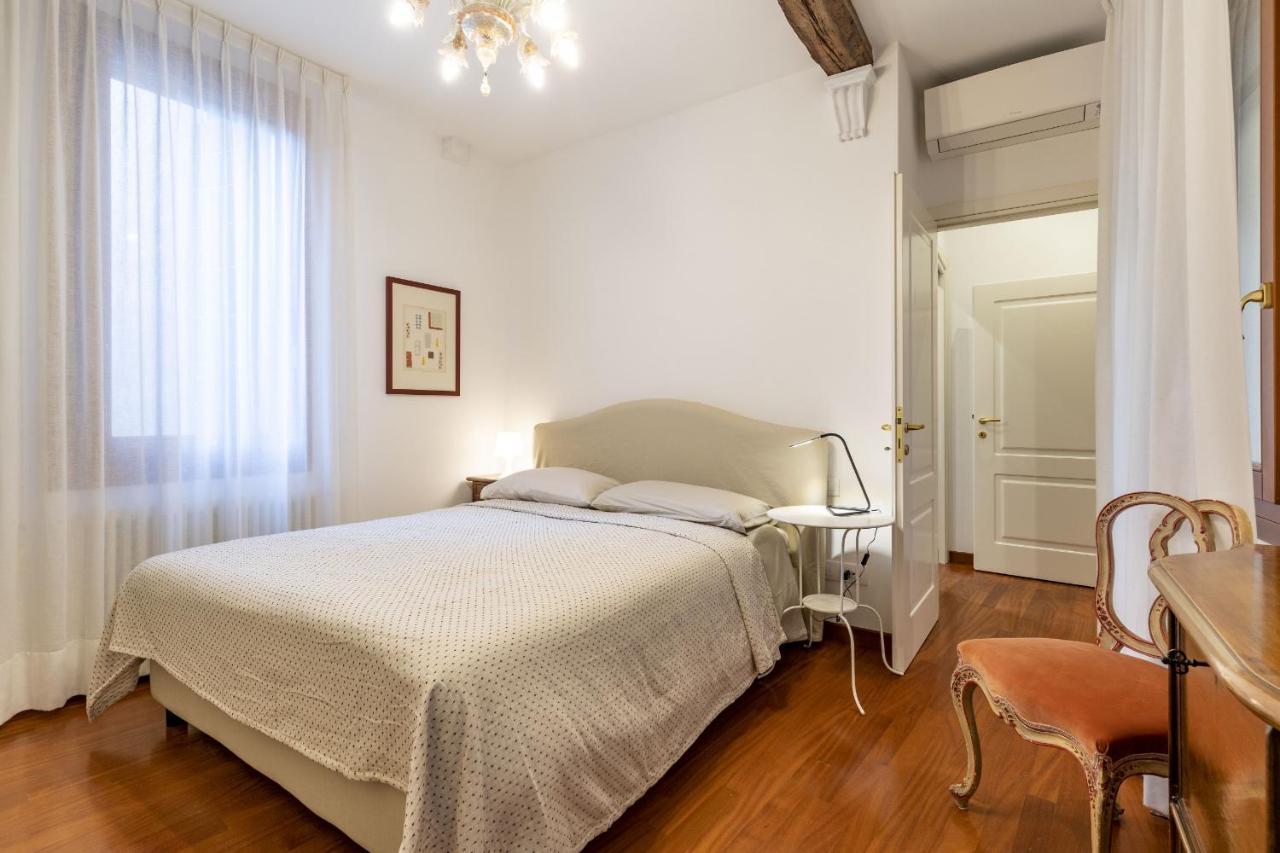 Ca' Della Commedia - San Marco By Wonderful Italy Apartment Венеция Екстериор снимка
